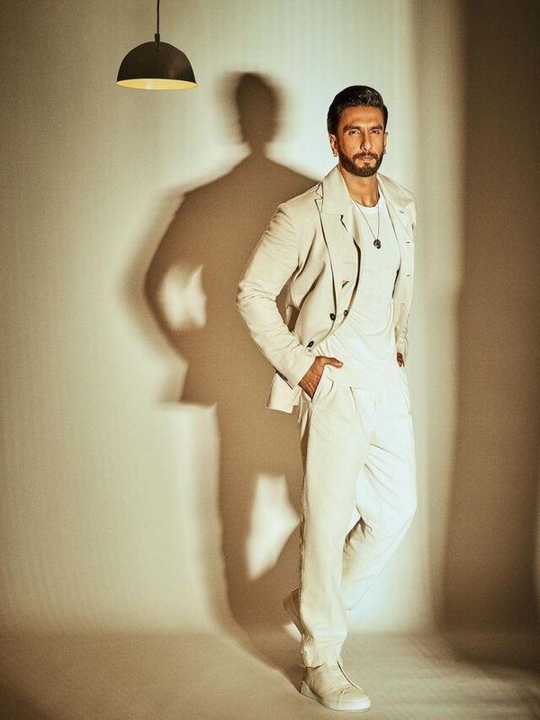 RANVEER SINGH IN KILLER WHITE LOOK