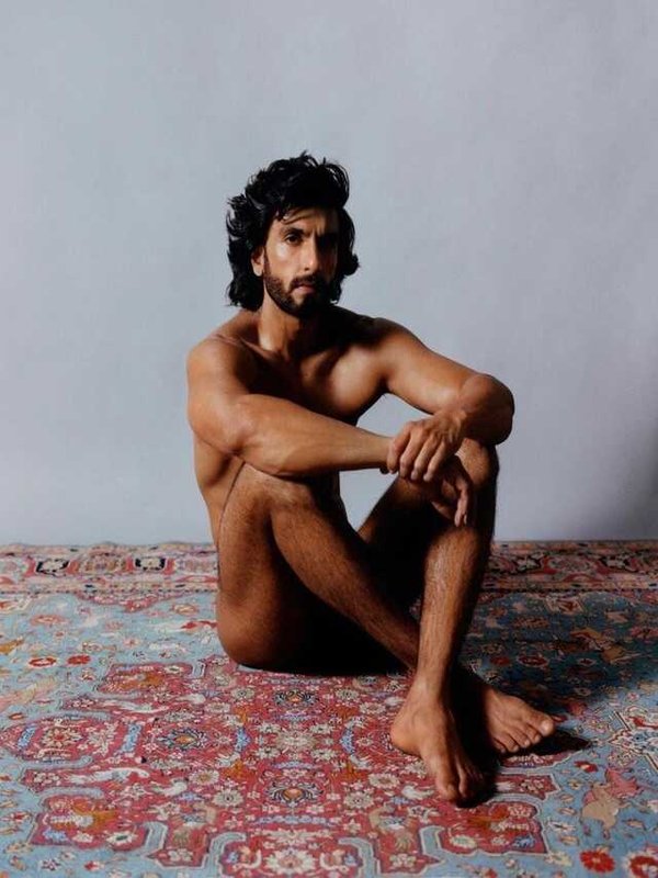 RANVEER SINGH - NUDE PHOTOSHOOT VIRAL