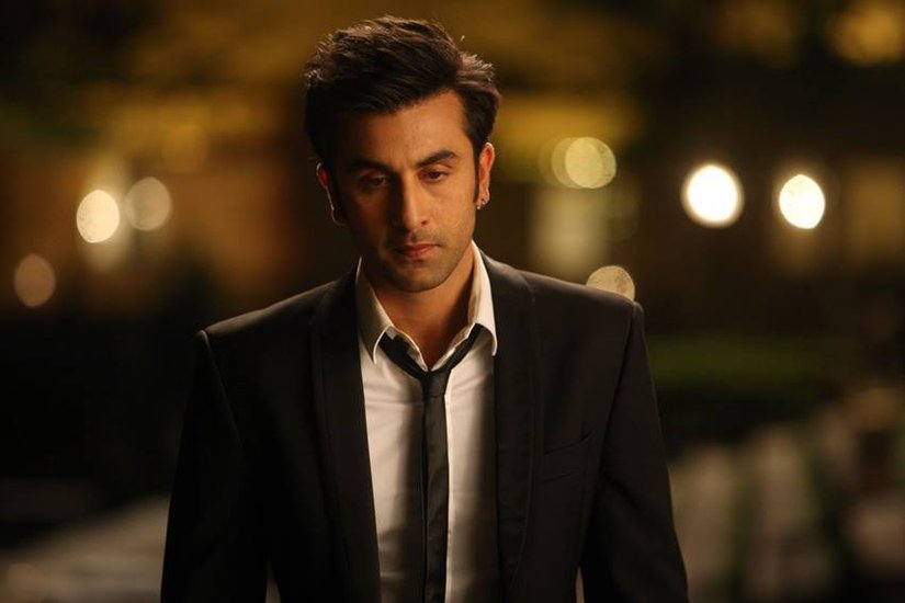 Ranbir Kapoor: रणबीर कपूर ने आखिरी बार हिट फिल्म साल 2018 में दी थी। फिल्म थी संजू। तब से उनकी कोई भी फिल्म हिट नहीं हुई। शमशेरा हाल ही में रिलीज हुई जो कि बुरी तरह से पिट गई। अब उन्हें उम्मीद है कि सितंबर में रिलीज होने वाली फिल्म ब्रह्मास्त्र उनके लिए खुशखबरी लाएगी।