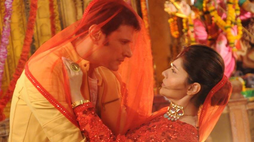 Shakti: Astitva Ek Ehsaas: टीवी सीरियल शक्ति अस्तित्व के अहसास में कपल का किरदार निभाने वाले रुबिना दिलैक औऱ सीजेन खान में 10 साल का अंतर है।