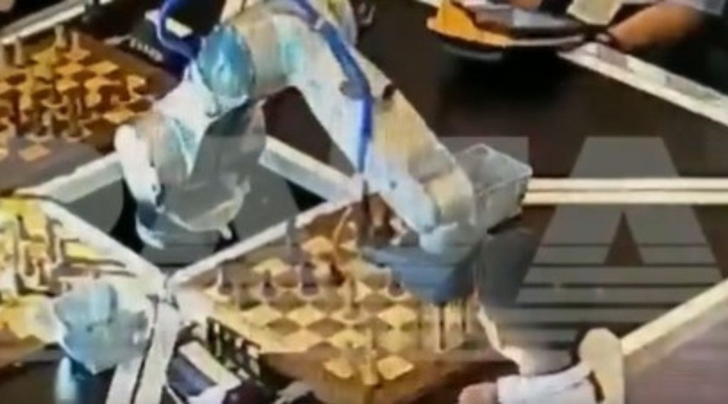 Chess tournament Moscow | Robot | Chess Federation Russia