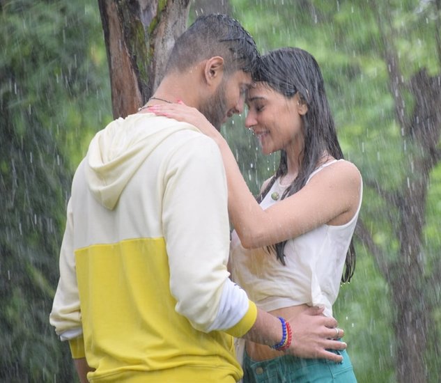 कहा जा रहा है कि सारा को अपनी जिंदगी में दूसरी बार सच्चा प्यार मिल चुका है और वह पिछले कुछ समय से अपने नए पार्टनर संग समय बिता रही हैं। 