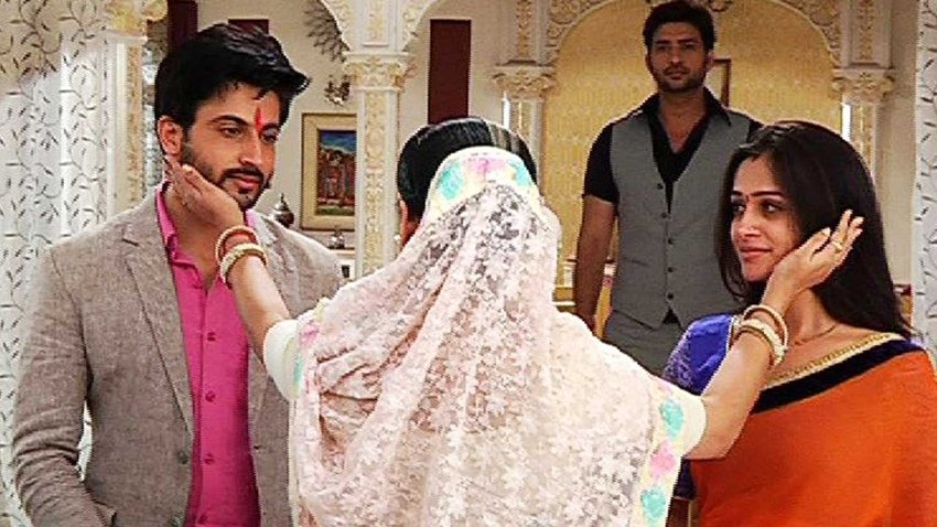 कई डेली सोप (Daily Soap) और रियलिटी शो (Reality Show) ऐसे हैं जिसमें बड़े स्टार्स ने काम किया लेकिन फिर भी इन शो को आईएमडीबी (IMDB) में अच्छी रेटिंग नहीं मिल सकी। इन स्टार्स के कई शो ओटीटी (OTT) तो कई यूट्यूब (Youtube) पर भी रिलीज किए गए। इनमें कई नाटकों और रियलिटी शो को ऑडियंस ने पसंद किया था तो वहीं कई दर्शकों को पसंद नहीं आए थे। ससुराल सिमर का (Sasural Simar Ka) शो टीवी के सबसे चर्चित सीरियल्स में से एक है। इसे आईएमडीबी में सिर्फ 1 की रेटिंग मिली थी। 