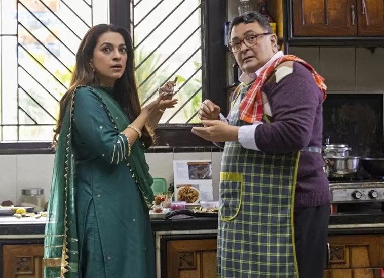 अमेजन प्राइम पर रिलीज हुई शर्माजी नमकीन को 12.7 मिलियन व्यूज मिले हैं। 