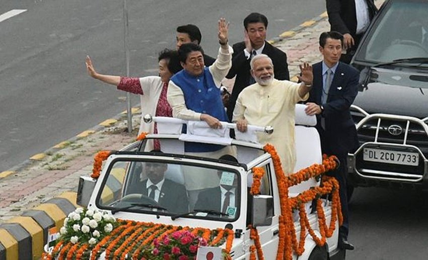 वह भारत आकर भारत के रंग में ही रंग जाते थे। यही वजह थी कि उन्हें भारत और जापान, दोनों देशों के लोगों से खूब प्यार मिलता था।