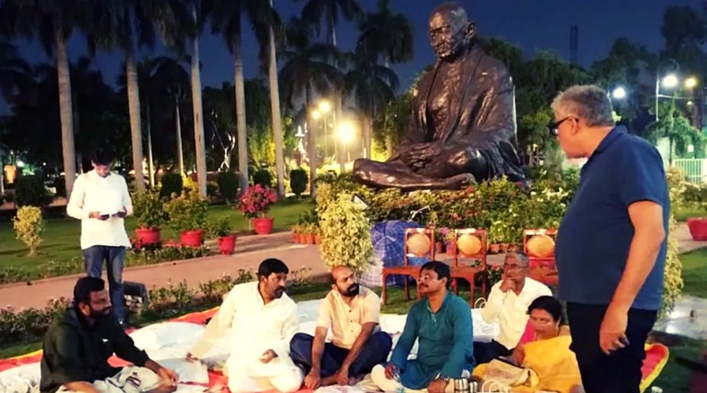Suspended MP,Opposition Parliament protest