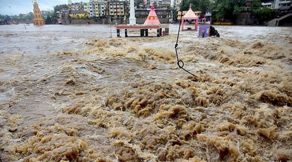 Telangana, Chief Minister, K Chandrashekar Rao, Conspiracy theory, Cloudbursts, Foreign powers, Flood relief camps, Kadem dam