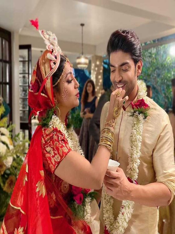 TV STARS WHO MARRIED GUPCHUP