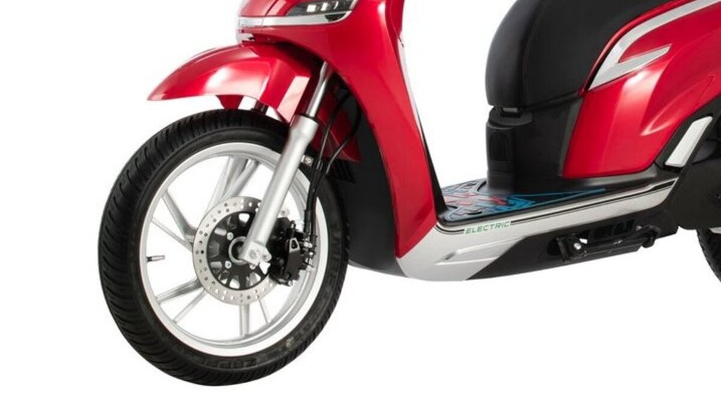 Best Selling Electric Scooter । Okinawa Autotech । Ampere Vehicles । Hero Electric । car bike news