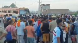 हाथरस के सादाबाद में सात कांवड़ियों को ट्रक ने रौंदा, छह की मौत, एडीजी बोले- ड्राईवर हमारे रडार पर