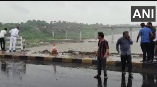 MP Accident News,mp News,Accident Khalgaht
