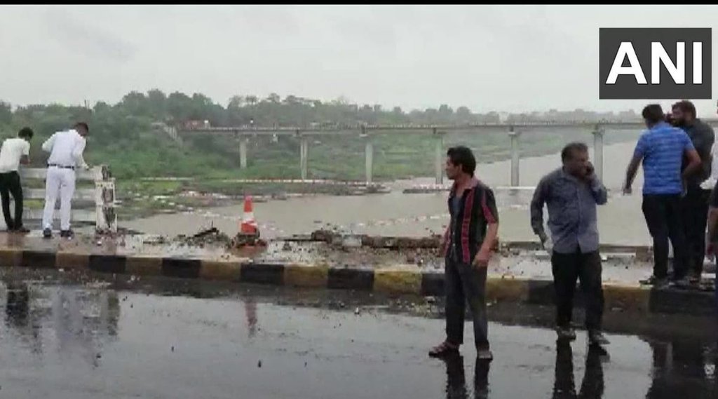 MP Accident News,mp News,Accident Khalgaht