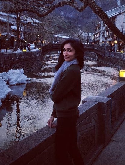 विनती के पिता मैक मोहन एक्टर थे लेकिन विनती खुद एक्टर होने के साथ-साथ प्रोड्यूसर और स्क्रीन राइटर हैं। (यह भी पढ़ें: पहली बार पायल रोहतगी को मिट्टी में सने हुए मिले थे संग्राम सिंह, 9 जुलाई को 7 फेरे लेकर एक-दूजे का होगा कपल)