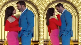 Akshay kumar, Samantha ruth