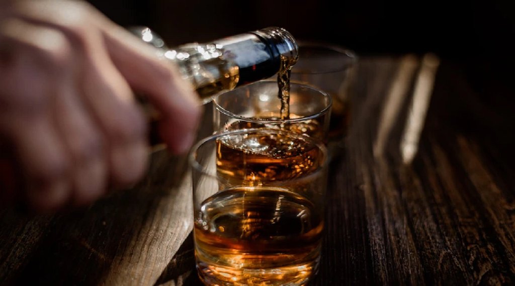 How much alcohol can a person consume according to age?,Lancet Research,The Lancet study reveals, alcohal harmfull effect