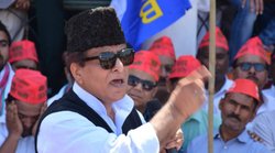 बयान द‍िया आजम खान ने, सफाई आई बेटे अब्‍दुल्‍ला की-  अख‍िलेश नहीं, ओपी राजभर के लिए कहा था – हमने उन्हें कभी धूप में नहीं देखा