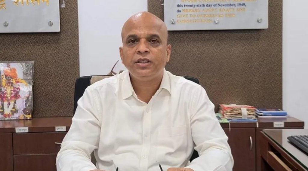 Former IAS Daulat Desai, Maharashtra IAS, Facebook Post