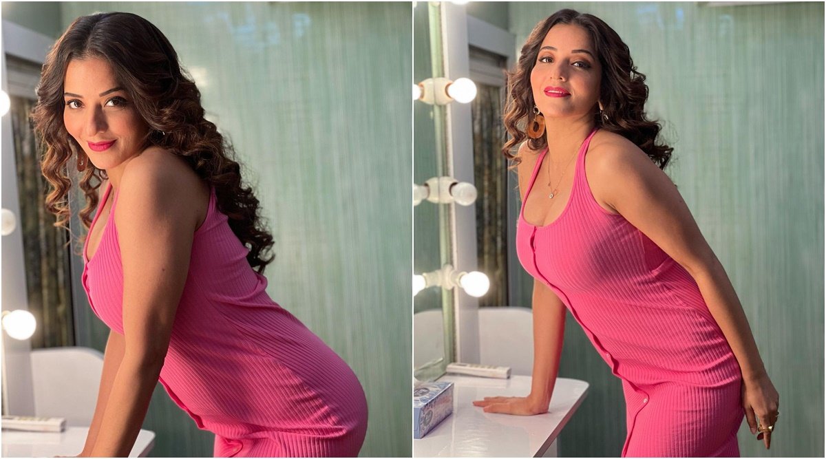 मोनालिसा का नया लुक चर्चा में बना हुआ है। (Image: Monalisa/Instagram)