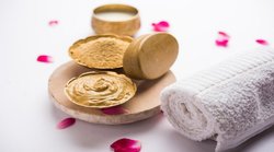 Hair Care: इस मौसम में बाल घुंघराले, उलझे हुए और ड्राई रहते हैं तो शैंपू से नहीं बल्कि मुल्तानी मिट्टी से करें हेयर वॉश, स्मूथ और हेल्दी रहेंगे बाल