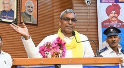 रैली में बोले ओपी राजभर- हमारे पास पैसा खत्म हो रहा है, आप लोग 10 रुपया दे सकते हो? हाथ उठाओ