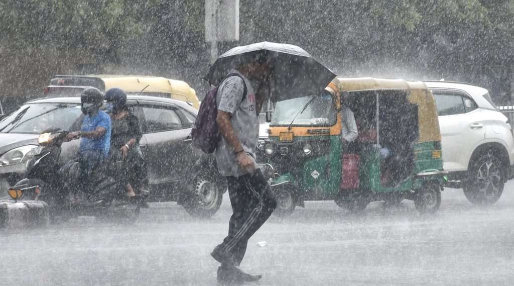 Weather Report, Rain, Flood