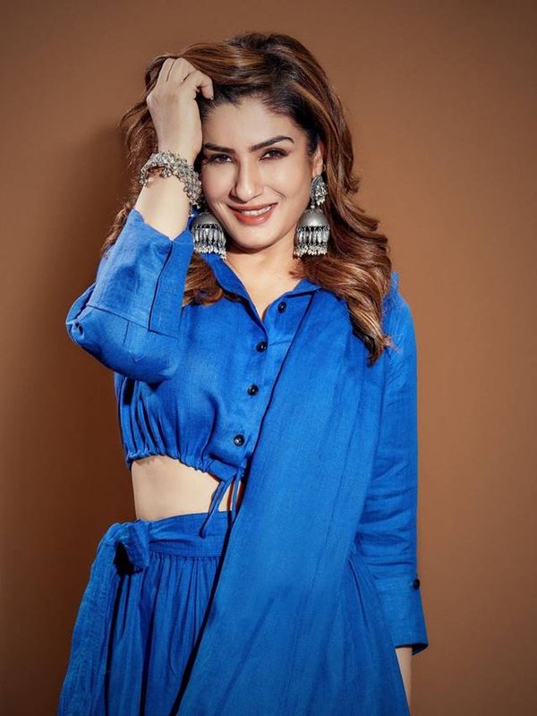 raveena tondon blue look