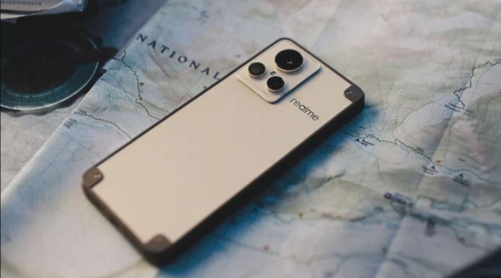 realme GT2 Master Explorer Edition