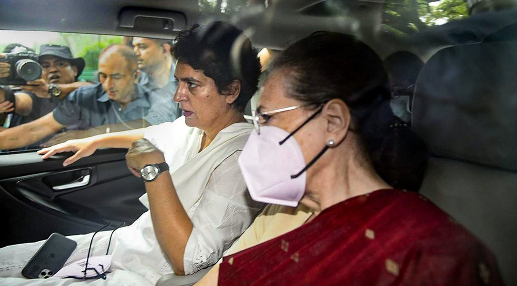 Sonia Gandhi, ED, Priyanka Gandhi