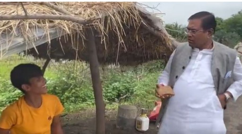 union minister | faggan singh kulaste | corn video goes viral