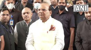 vinai kumar saxena| delhi LG|