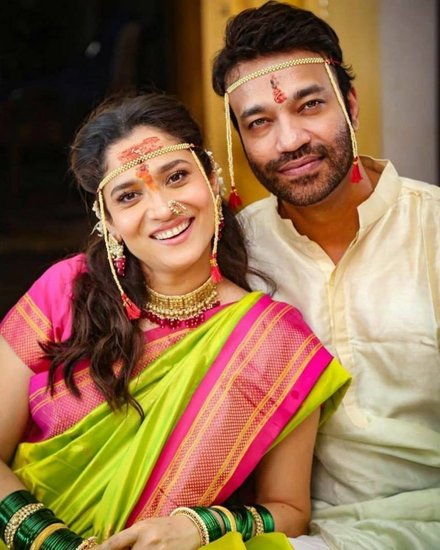 Ankita Lokhande: अंकिता लोखंडे अपने कोस्टार रहे दिवंगत सुशांत सिंह के साथ रिलेशनशिप में थीं। अंकिता ने बिजनेसमैन विक्की जैन से शादी रचाई है।