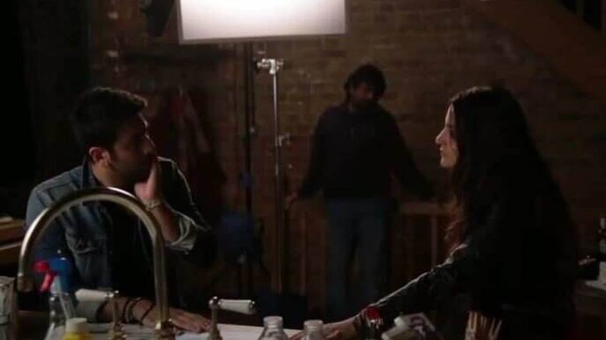 करण जौहर की फिल्म ऐ दिल है मुश्किल के एक सीन के लिए अनुष्का शर्मा ने रणबीर कपूर को हकीकत में चांटा मारा था।