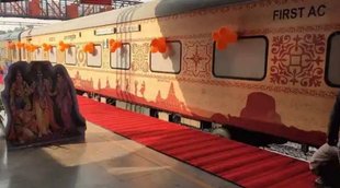 bharat gaurav train | bharat gaurav tourist train | indian railway bharat gaurav train