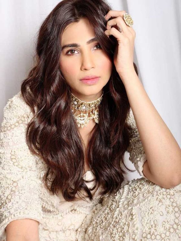 DAISY SHAH HAPPY BIRTHDAY - JOURNEY FROM BACKDANCER TO ACTRESS