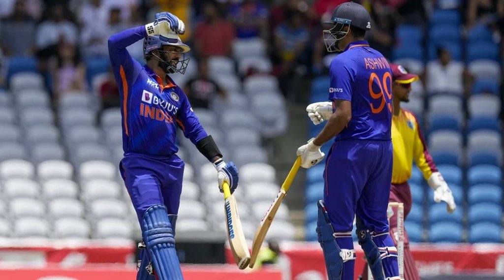 Dinesh Karthik | T20 World Cup | Asia Cup | Former Pakistan Cricketer | Danish Kaneria
