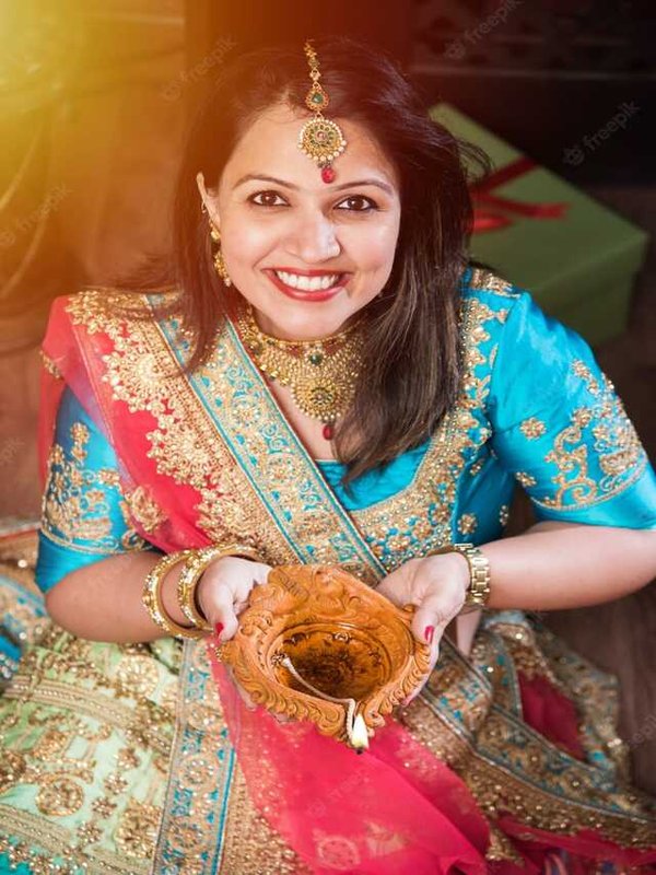 HARTALIKA TEEJ - MUST DONATE THESE 5 THINGS