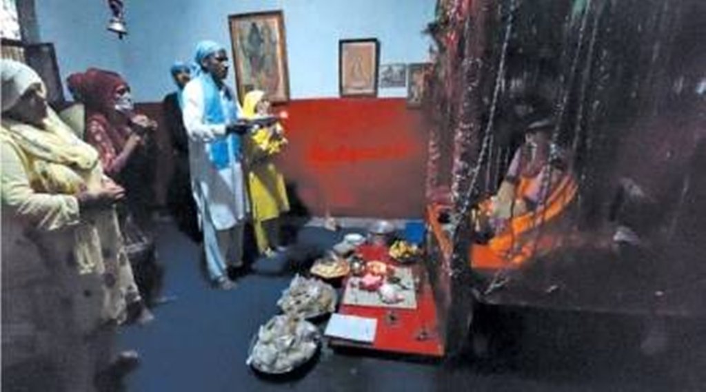 Pakistan, hindu temple
