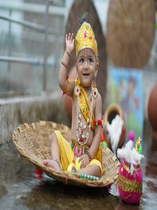 LADDOO GOPAL