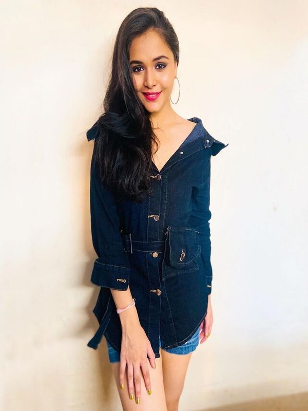 MUSKAN BAMBE - PAKHI IS BOLD