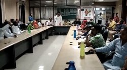 मप्रः बीजेपी चेयरपर्सन और उनकी डिप्टी के पति का धमाल, काउंसिल के 24 सदस्यों को देते दिखे फरमान