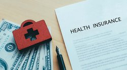 Multi-Year Health Insurance लेने से पहले जानें ये पांच जरूरी बातें, कर पाएंगे बड़ी बचत