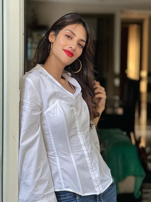 NUSRAT JAHAN IN SIMPLE SOBER WHITE SHIRT