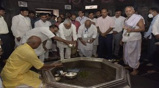 Bihar CM Nitish Kumar, Vishnupad Temple