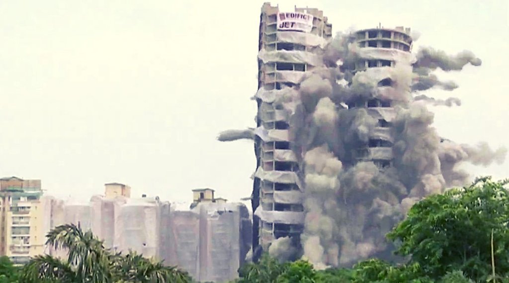 Noida twin tower, Supertech