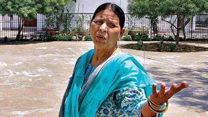 बिहार की मुख्यमंत्री रह चुकीं राबड़ी देवी के भाई साधु यादव भी राजनीति में  सक्रिय रहे हैं। (All Photos: PTI/ANI)