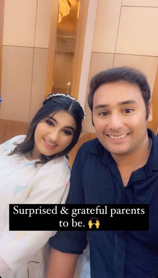 21 मार्च 2022 को अनम मिर्जा ने अपनी प्रेग्नेंसी अनाउंस की थी। जुलाई महीने में उनकी गोदभराई की तस्वीरें भी सोशल मीडिया में आई थीं।