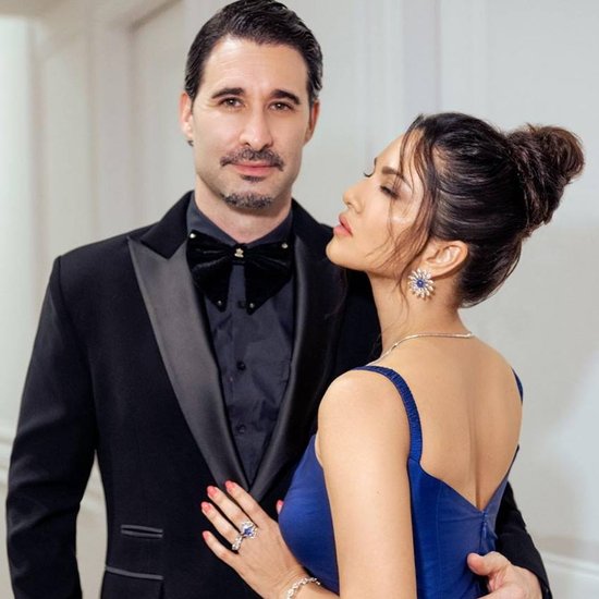 कुछ तस्वीरों में सनी के साथ उनके पति डेनियल भी दिख रहे हैं।