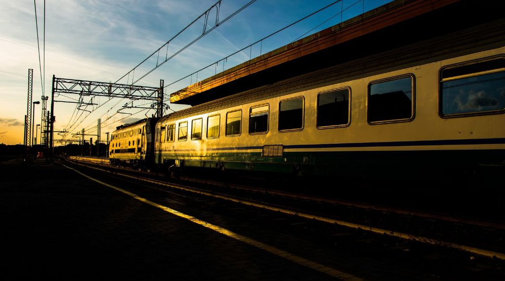 IRCTC, order food on whatsapp IRCTC, order food on whatsapp