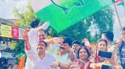 MP: कभी करते थे मजदूरी, ट्रक भी चलाया, अब टीकमगढ़ के नगर पालिका अध्यक्ष बने अब्दुल गफ्फार