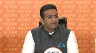 BJP Alleges Corruption Delhi Government School | manish sisodia | arvind kejriwal